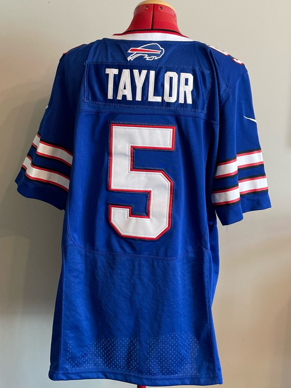 Nike - On Field Buffalo Bills NFL jersey Size 44